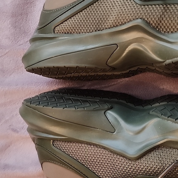 Fenty x Puma The Trainer Hi Sneaker - Women's Size 8.5 - Rare - Green - Picture 5 of 16